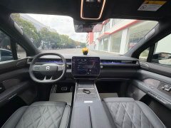NIO ES8 2026 Six-Seat Executive Luxury Edition - ფოტო 16