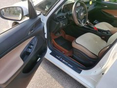 Buick GL6 323T Hybrid Connected Luxury - ფოტო 12