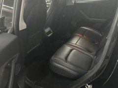Tesla Model Y Rear-Wheel Drive - ფოტო 5