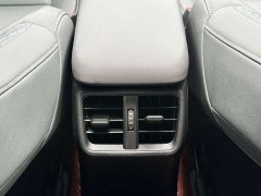 Lexus UX 2020 200 Special Edition - ფოტო 17
