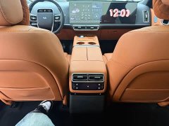 Li Auto L6 Max - ფოტო 16