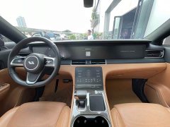 Li Auto ONE Extended Range 6-Seater - ფოტო 12
