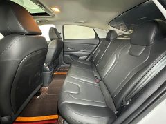 Hyundai Elantra 1.5L CVT GLX Elite - ფოტო 15