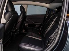 Tesla Model Y Long Range All-Wheel Drive - ფოტო 10