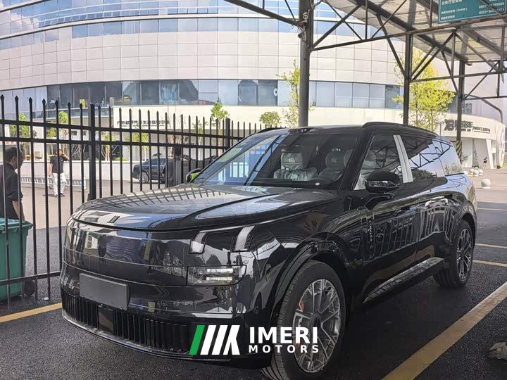 Lynk & Co 900 1.5T Ultra 6-Seater
