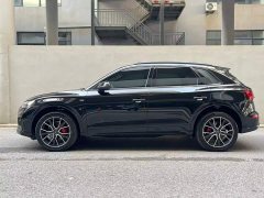 Audi Q5L 40 TFSI Luxury Sport Edition - ფოტო 3
