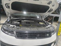 Land Rover Range Rover Sport 400PS Dynamic SE - ფოტო 9