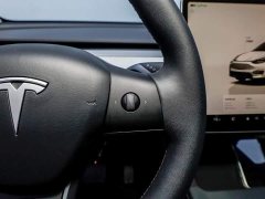 Tesla Model Y Long Range All-Wheel Drive - ფოტო 15