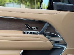 Land Rover Range Rover 3.0L V6 400PS Genesis Extended Wheelbase - ფოტო 10