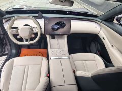 Xiaomi YU7 2025 Four-Wheel Drive Max Edition - ფოტო 13