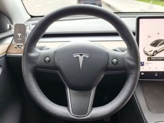 Tesla Model Y Standard Range RWD - ფოტო 11