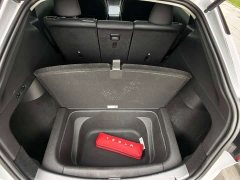 Tesla Model Y Standard Range RWD - ფოტო 16