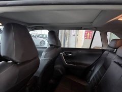 Toyota RAV4 2.5L E-CVTAWDFlagship Edition - ფოტო 12