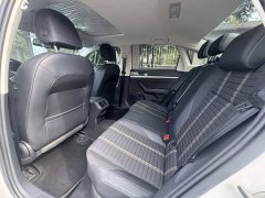 Volkswagen Lavida 280TSI DSG Luxury - ფოტო 4