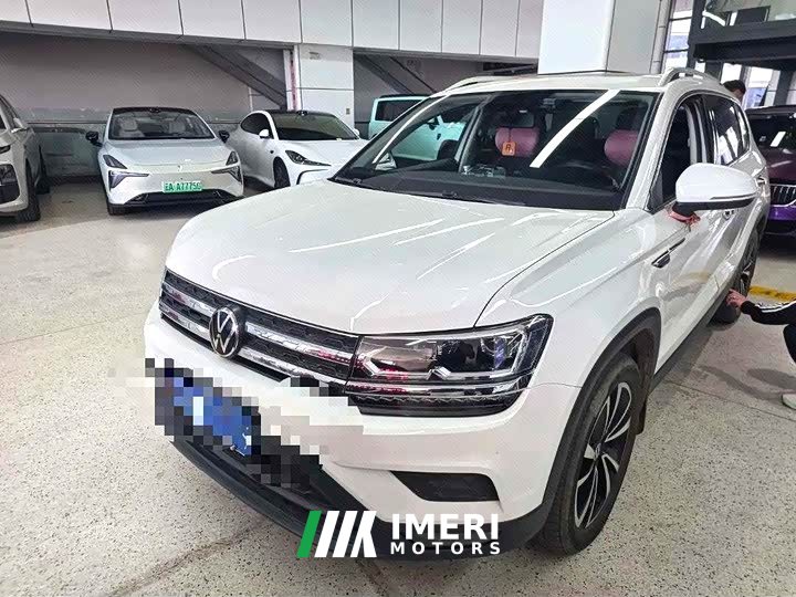 Volkswagen Touareg 280TSI FWD Luxury Edition - ავტომობილი ჩინეთიდან