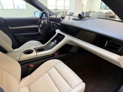 Porsche 2020 Porsche Taycan - ფოტო 12