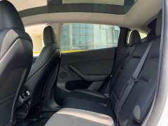 Tesla Model Y Rear-Wheel Drive - ფოტო 13