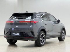 Lynk & Co Geely Lynk & Co 06 Renew 1.5T Halo - ფოტო 7