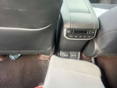 Toyota Highlander 2022 Hybrid 2.5L AWD Premium 7-Seater - ფოტო 11