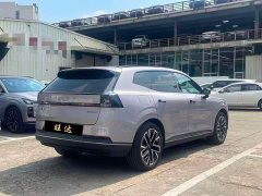 Volvo XC70 Plug-in Hybrid AWD Extended Range Plus - ფოტო 8