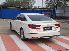 Honda Accord 260TURBO Luxury Edition - ფოტო 7