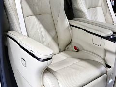 Toyota Vellfire 2020 Dual Motor 2.5L HV Premium Edition - ფოტო 18