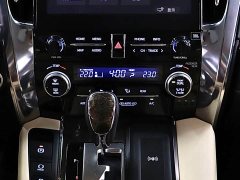 Toyota Vellfire 2020 Dual Motor 2.5L HV Premium Edition - ფოტო 20