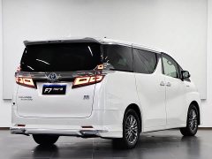 Toyota Vellfire 2020 Dual Motor 2.5L HV Premium Edition - ფოტო 6