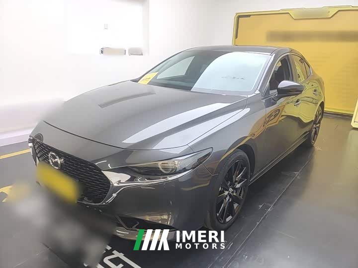 Mazda3 Axela 2.0L Automatic Luster Edition