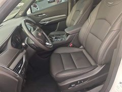 Cadillac XT4 28T FWD Luxury - ფოტო 14