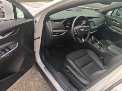 Cadillac XT4 28T FWD Luxury - ფოტო 15