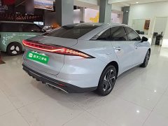 Geely Galaxy L6 EM-i 140km Explorer Edition - ფოტო 6