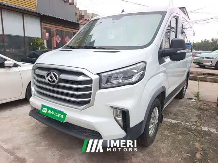 New Journey Xintu V90 2.0T AMT Yunjie FWD Rear Single Tire Short Wheelbase Mid-roof 6-seater