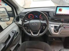 New Journey Xintu V90 2.0T AMT Yunjie FWD Rear Single Tire Short Wheelbase Mid-roof 6-seater - ფოტო 10