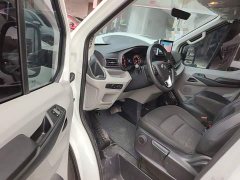New Journey Xintu V90 2.0T AMT Yunjie FWD Rear Single Tire Short Wheelbase Mid-roof 6-seater - ფოტო 15