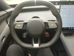 Xiaomi YU7 2025 Four-Wheel Drive Pro - ფოტო 10