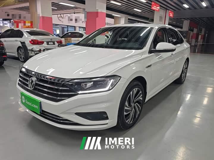Volkswagen Sagitar 200TSI DSG Excellence Edition