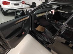 Tesla Model Y 2022 Facelift Rear-Wheel Drive - ფოტო 15