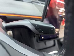 Tesla Model Y Long Range All-Wheel Drive - ფოტო 13