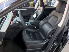 Tesla Model Y Long Range All-Wheel Drive - ფოტო 14