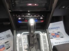 Volkswagen Magotan 2020 330TSI DSG Luxury - ფოტო 13