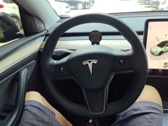Tesla Model Y 2022 Facelift Rear-Wheel Drive - ფოტო 10