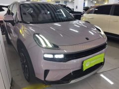 Lynk & Co 06 EM-P PHEV Shero Pink Special Edition - ფოტო 3