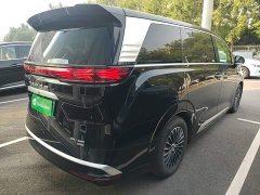 Denza BYD Denza D9 DM-i Smart Drive 1020 Four-Wheel Drive Premium - ფოტო 6