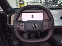 Volvo XC70 Plug-in Hybrid 2026 Two-Wheel Drive Long Range Core - ფოტო 10