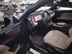 Volvo XC70 Plug-in Hybrid 2026 Two-Wheel Drive Long Range Core - ფოტო 15