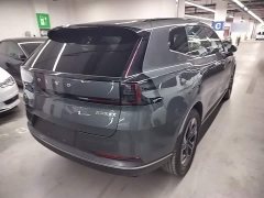 Volvo XC70 Plug-in Hybrid 2026 Two-Wheel Drive Long Range Core - ფოტო 6