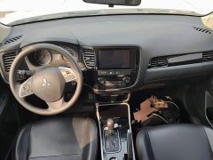 Mitsubishi Outlander 2.0L FWD Comfort 5-Seater - ფოტო 9