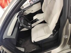 Tesla Model Y L Long Range All-Wheel Drive - ფოტო 14
