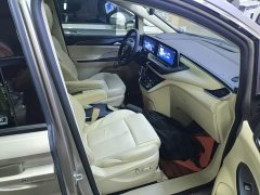 Buick GL8 ES Luxe Enjoyment Edition - ფოტო 19